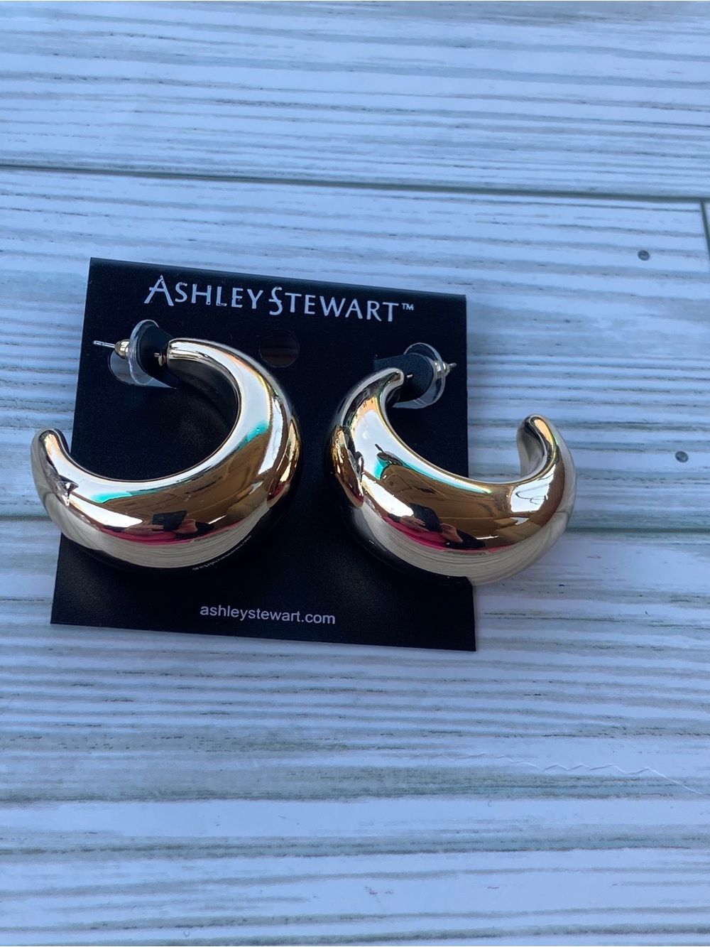 New Ashley Stewart, gold tone, hoop earrings